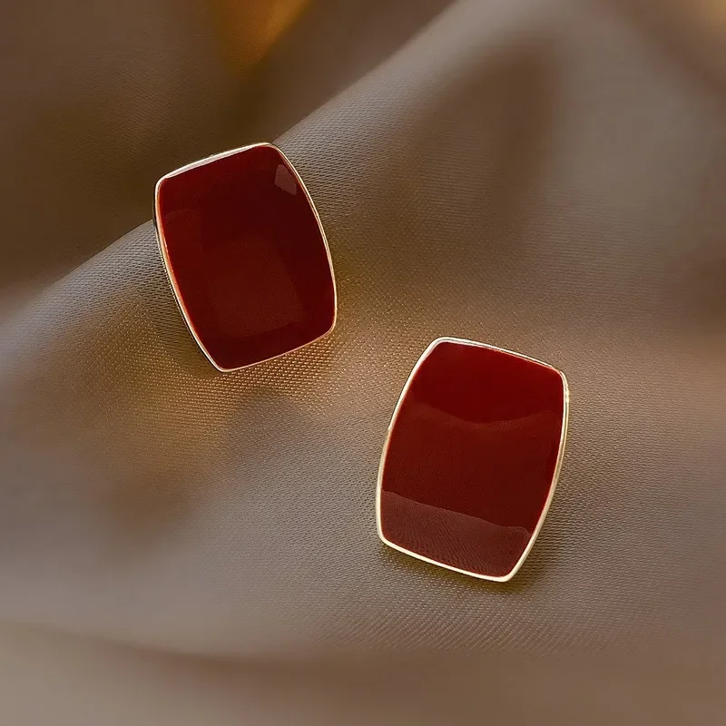 Wine Red Color Vintage Square Geometry Stud Earrings for Women Korean Simple Fashion Cute Girl Jewelry Accessories