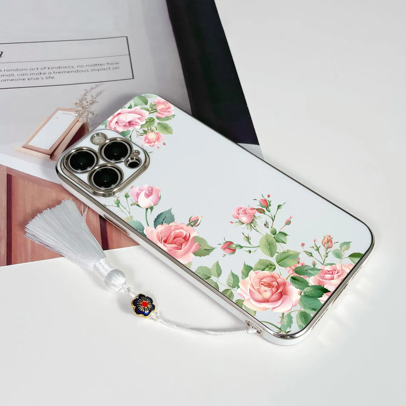 Luxo chapeamento flor padrão design borla cordão caso de telefone para iphone 17 16 15 14 plus 13 12 11 pro max capa traseira fundas