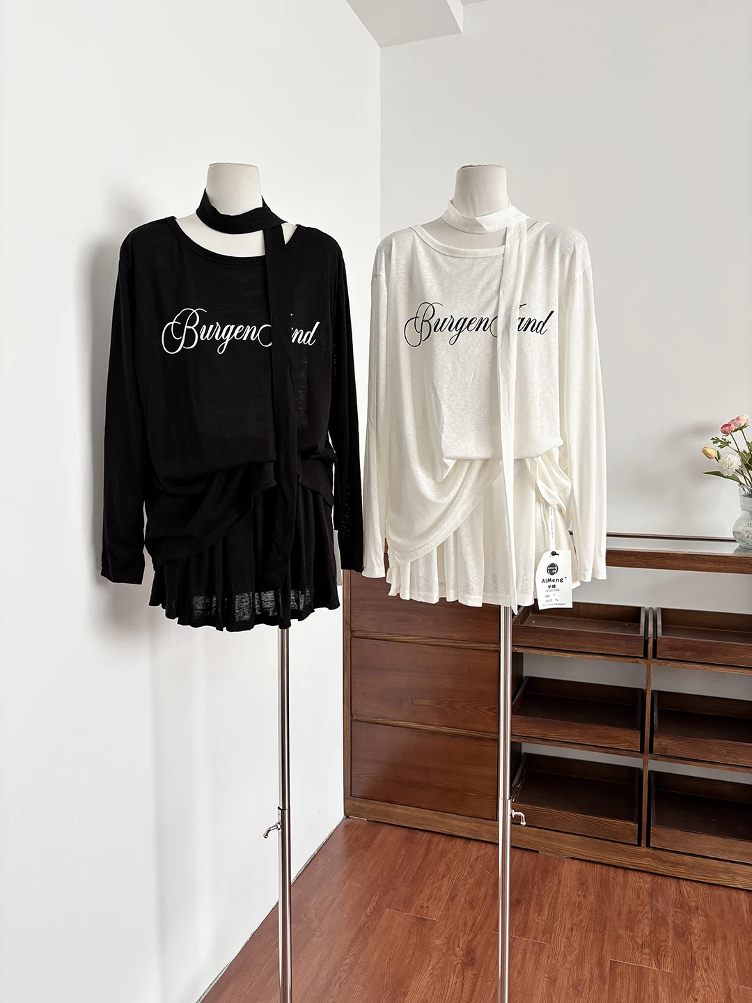 

Summer 2026 Korean Style Lazy Loose Fit T-Shirt Skirt Set Slimming Effect Letter Print Casual Fashion Women's Two-Piece Suit