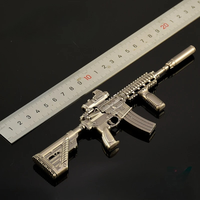 Peripheral de juego Delta Force de 20cm, modelo de Metal M416, accesorios extraíbles, adornos de decoración de escritorio, regalos de cumpleaños, Juguetes
