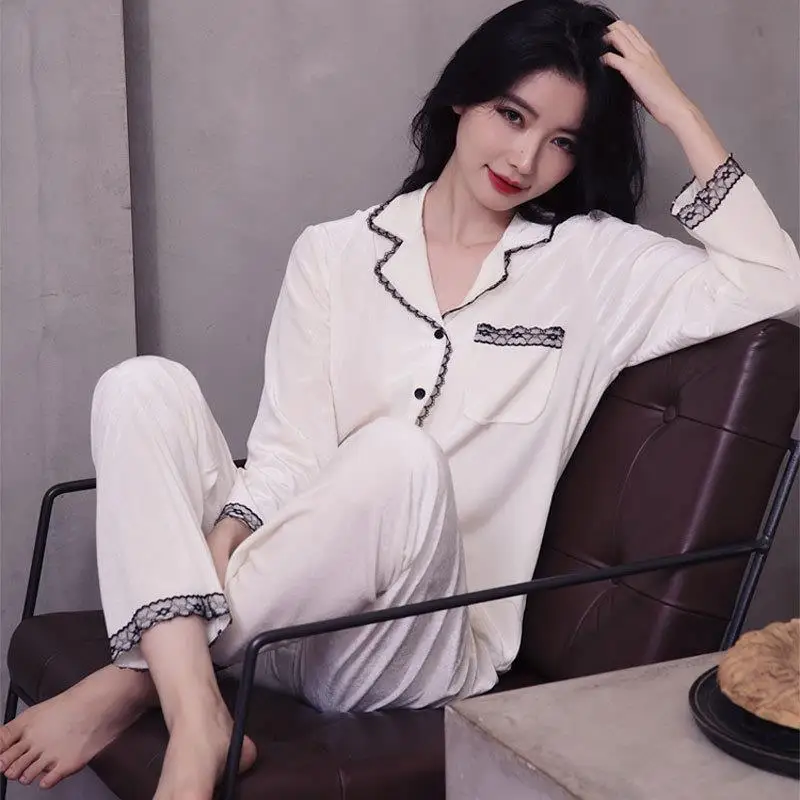 

Женский комплект для сна из золотистого бархата: удобная мягкая домашняя одежда из двух предметов, халат для осеннего сезона