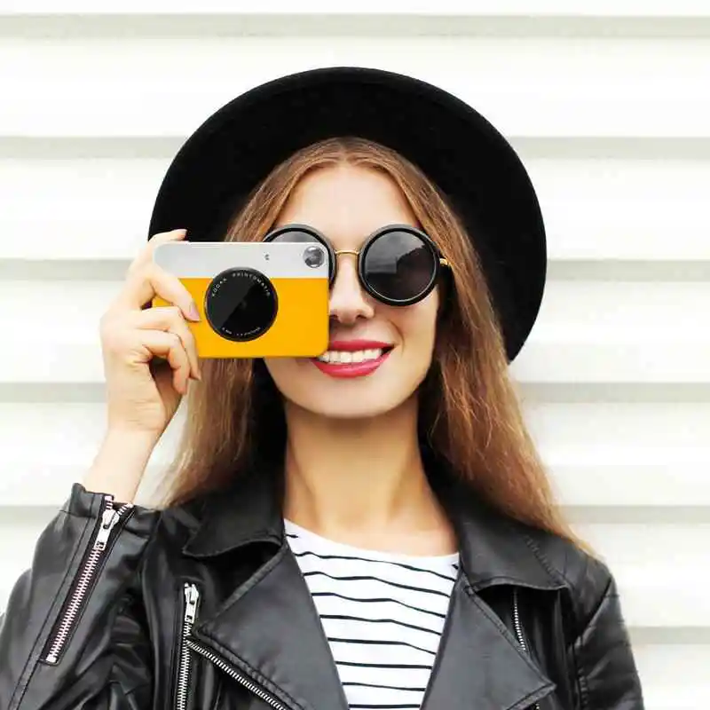 Цифровая фотокамера KODAK Instax 2026 с функцией печати Printomatic, печать на цветной фотобумаге ZINK, опционально 20/40 пленок с фотовспышкой