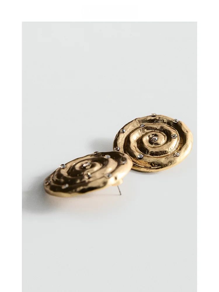 fashionable-personality-small-audience-three-dimensional-spiral-rhinestone-decoration-earrings-women's-fashion-jewelry-earrings