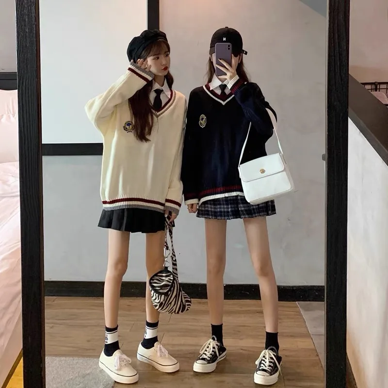 Giapponese coreano stile Preppy con scollo a v Pullover maglione donna manica lunga cotone caldo scuola ragazze JK uniforme maglione autunno inverno