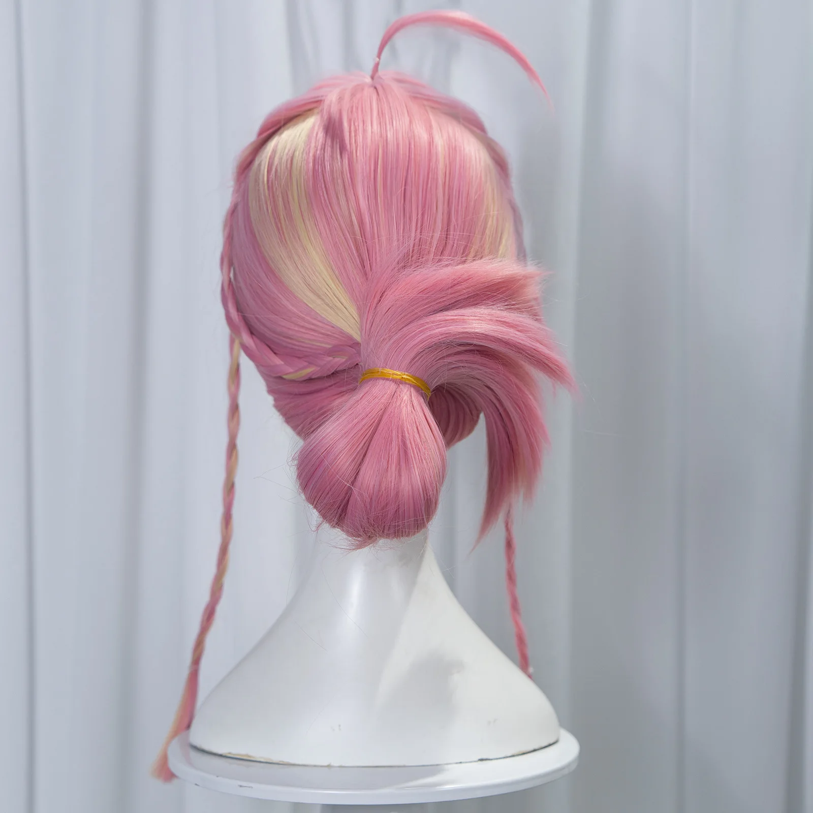 Parrucca cosplay Mercy Angela Ziegler Capelli sintetici Rosa Giallo con riflessi Parrucca da donna Parrucche resistenti al calore anime