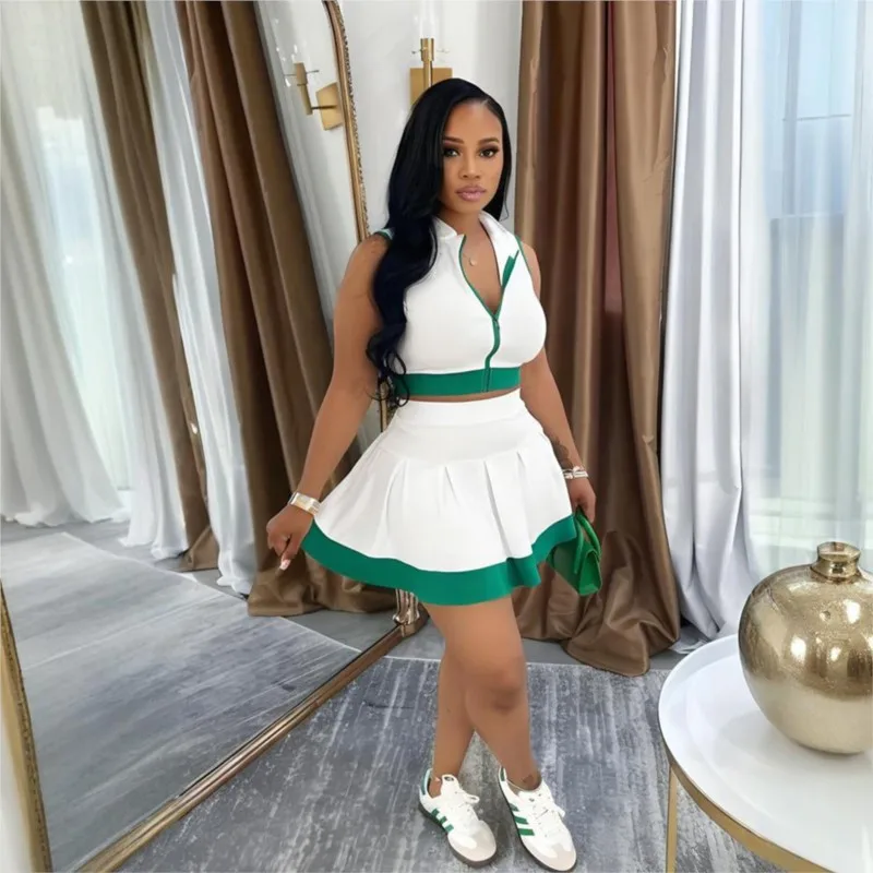 

Новый женский комплект: безрукавка с V-образным вырезом на молнии + плиссированная юбка. Летний модный милый уличный пляжный комплект из двух предметов.