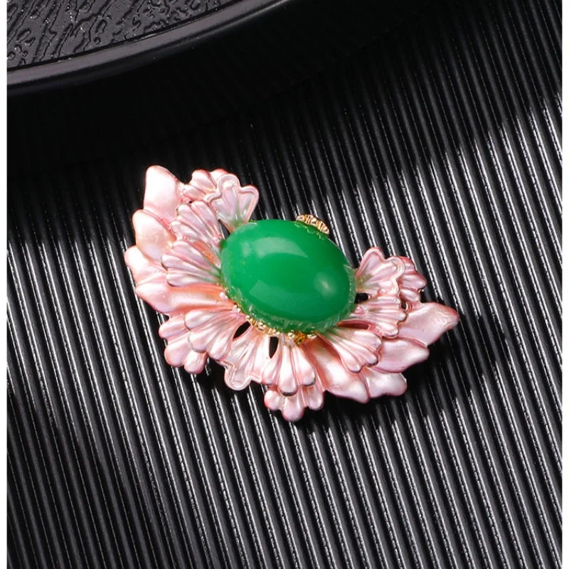 New Begonia Flower Emerald Brooch Personalized Ethnic Fashion Women's Suit Jacket Pin Decoration Festival Girls Jewelry Gift