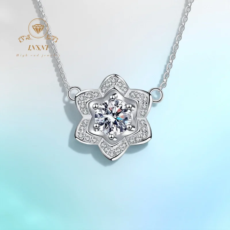 

1CT S925 Pure Silver GBA Certified D Color 1ct Moissanite Camellia Flower Platinum Plated Pendant Necklace Women Free Gift Box