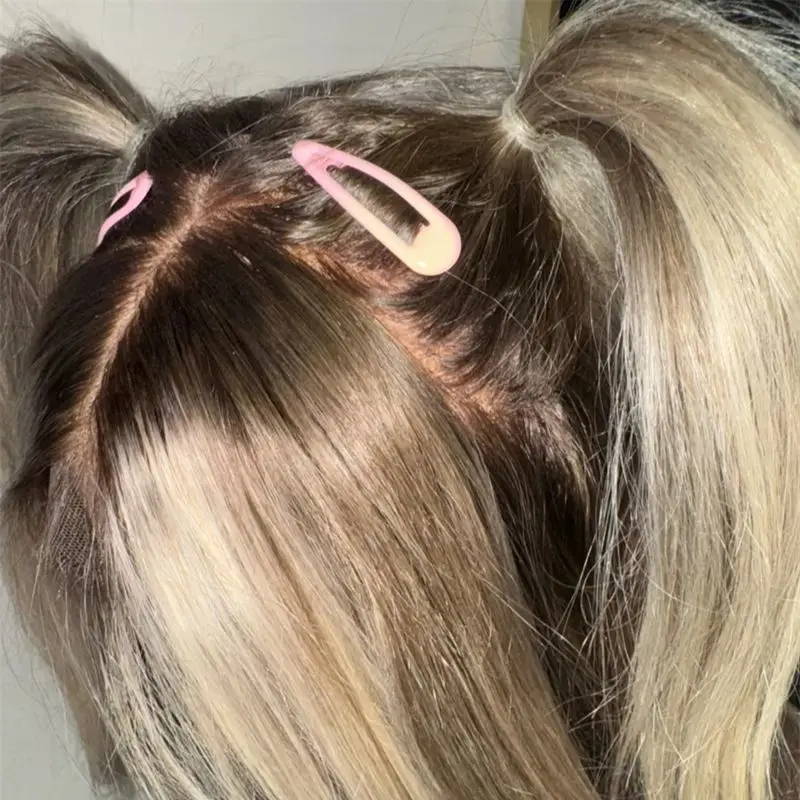 

30 Inch Super Long Wave Wig 13x4 Ombre Ash Blonde Synthetic Lace Front Wig Natural Wave Wig Preplucked Hairline Heat Resistant