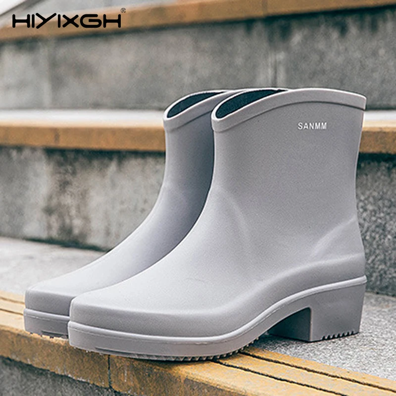 

Waterproof One-piece molding Rain Boots Woman Female Chunky heels Ankle Galoshes on-slip Rubber Women's Rain Boots