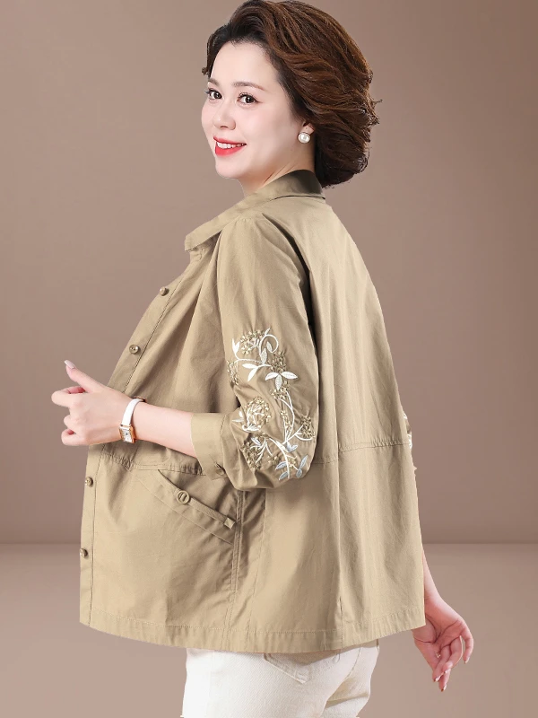 Spring Autumn Thin Fashionable Shirt Women's Middle Aged And Elderly Small Shirt Elegantly Designed Ladies Top Outerwear