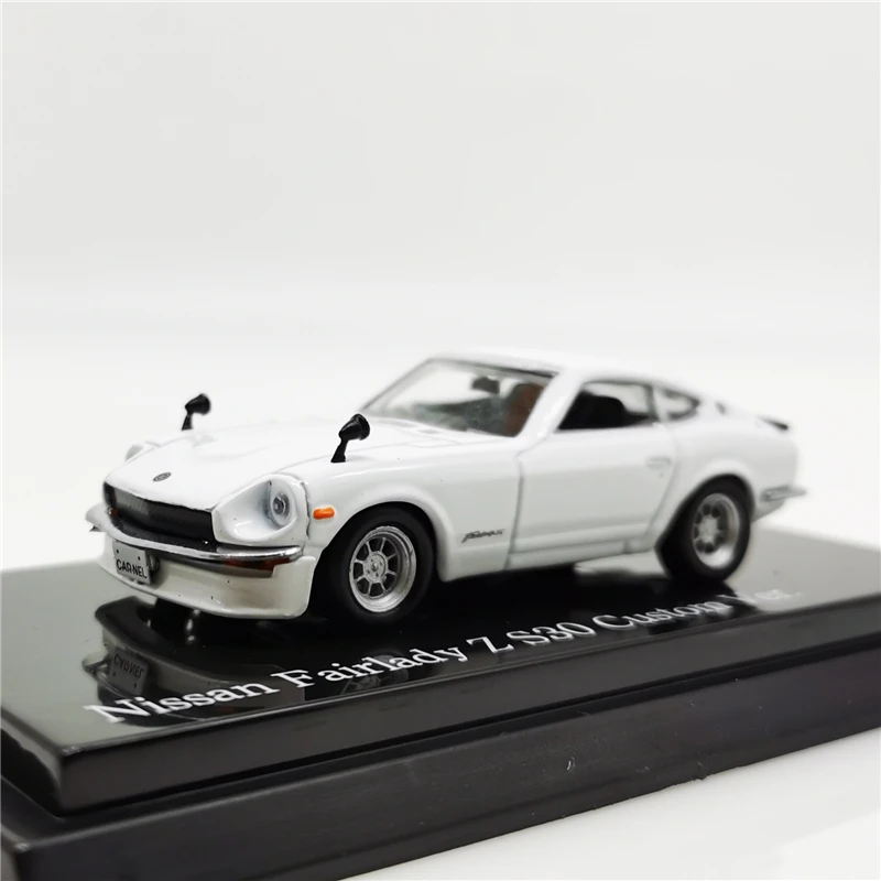 Carnel 1:64日産フェアレディz S30/240ZGカスタム版。ダイキャストモデルカー