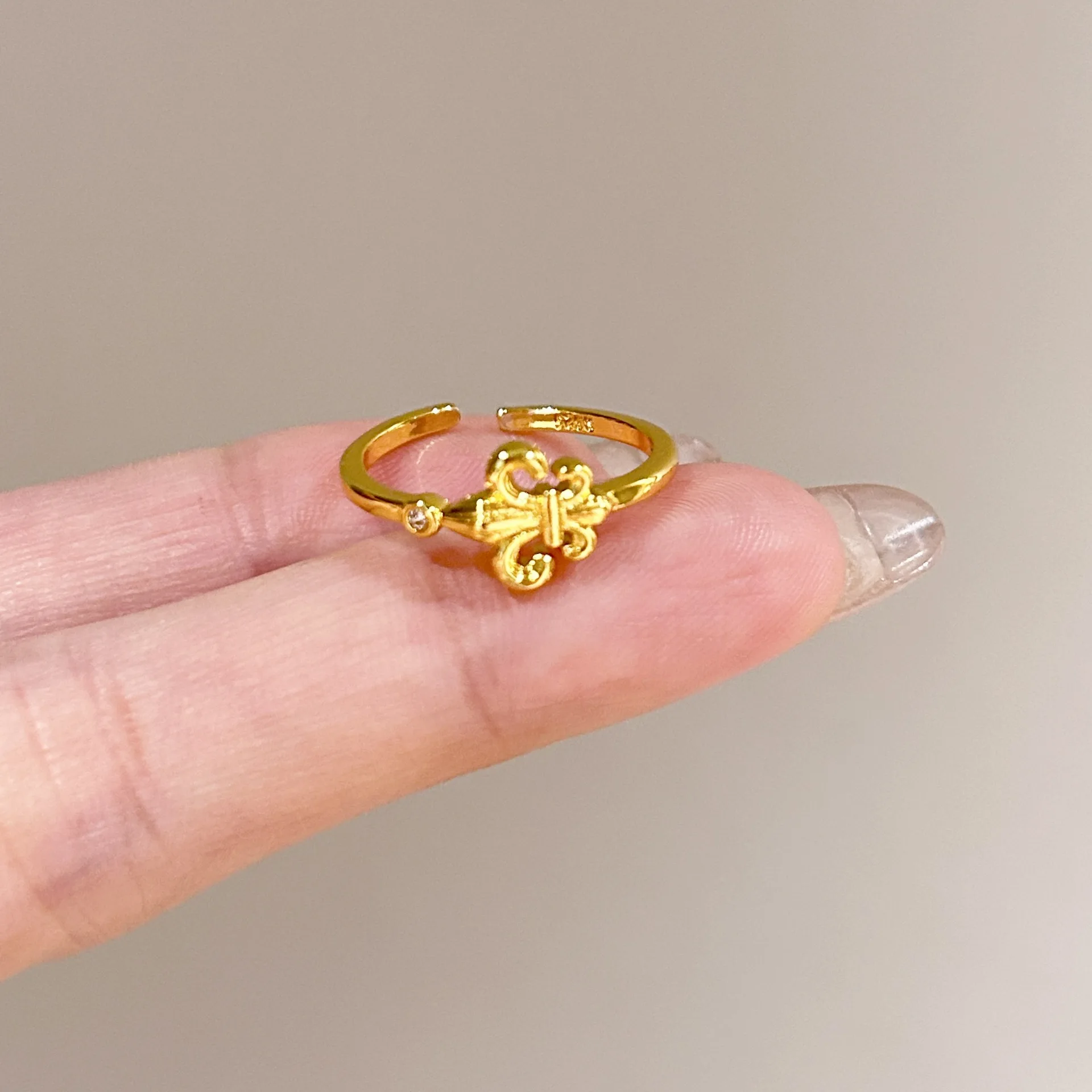 Wholesale Vintage-Style Brushed Diamond-Encrusted Zircon Rings for Women, Non-Fading, Light Luxury, Versatile Open-Ended Index Finger Rings, New Jewelry