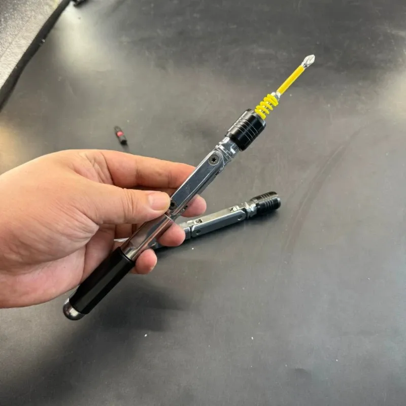 Adjustable Angled Screwdriver, Foldable Right Angle Bit Handle, Hand Tool for Narrow Area Work