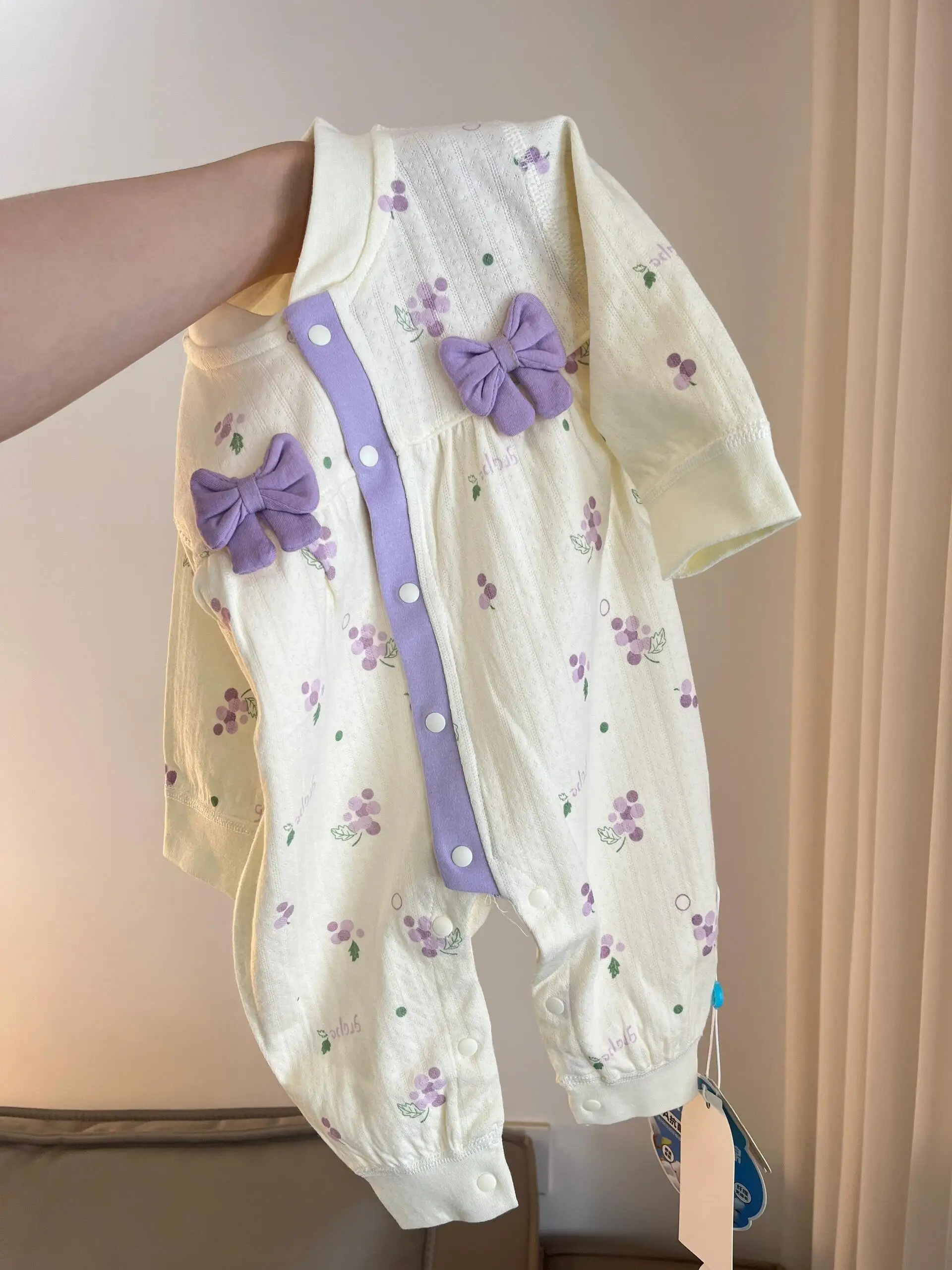 Roupa de outono bebê menina macacão de algodão puro adorável um ano de idade roupas ao ar livre calças compridas cintura média tecido de algodão