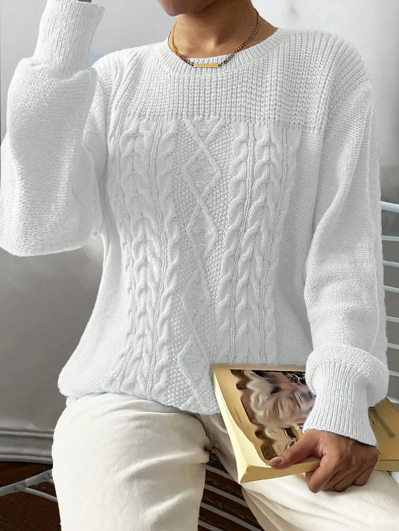 

Women Casual Solid Color Crew Neck Cable Knit Pullover Sweater