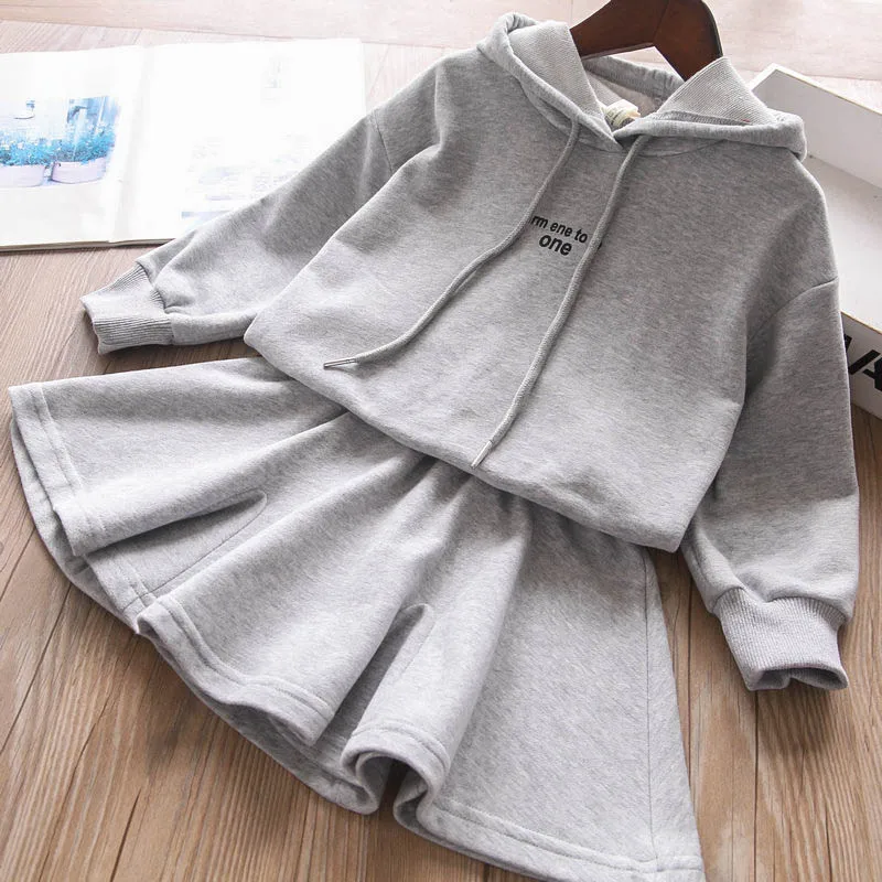 

Girls Clothes Set Full Sleeve Sport Pullover Shirt and Skirt Children Sport Girls Set Hooded Sweater-shirt Tops Skirt Kids Set