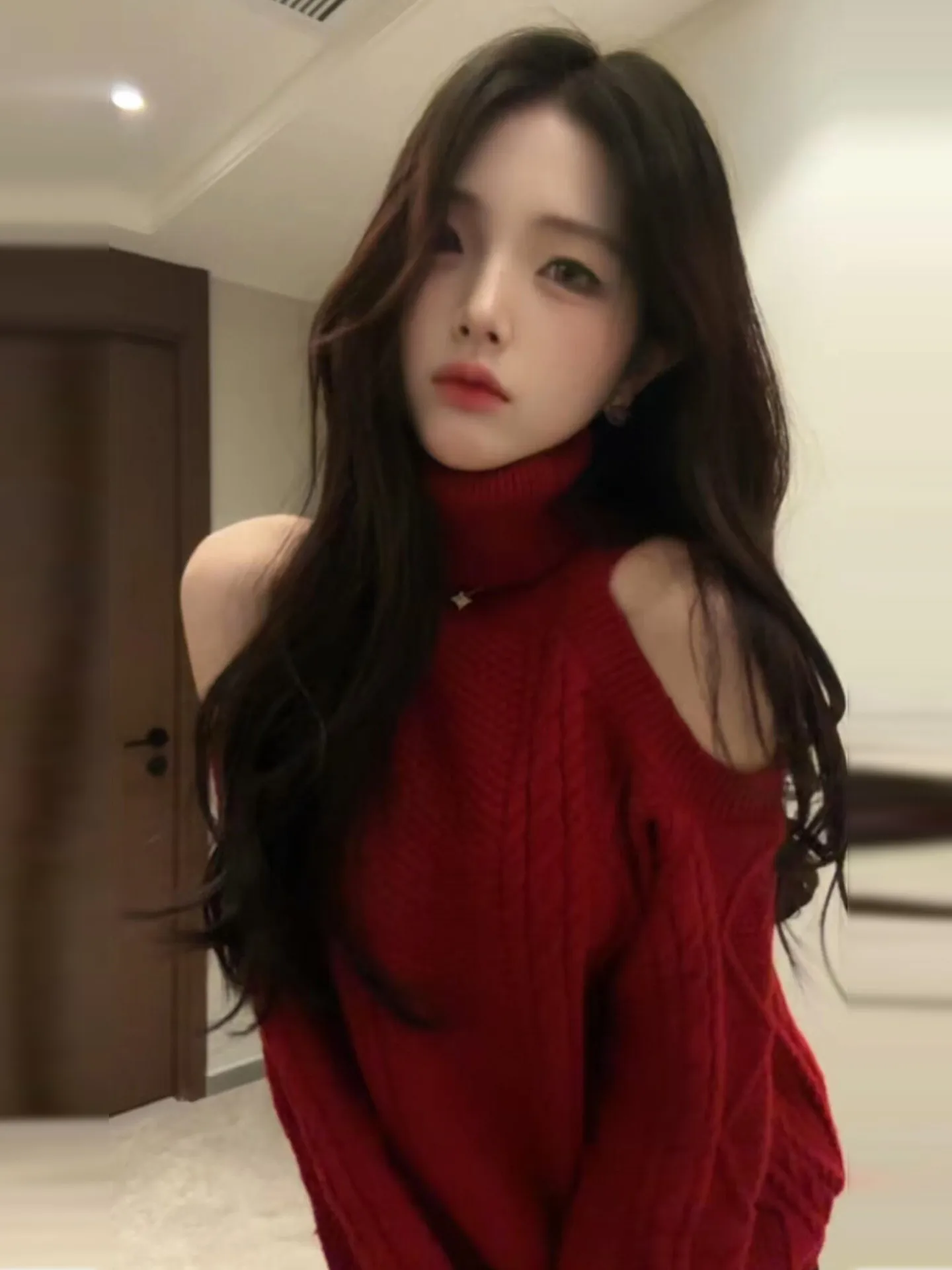 

Красный свитер с высоким воротником, женский трикотажный топ Cisas с открытыми плечами, мягкий уютный свободный крой, осень-зима, Новое поступление