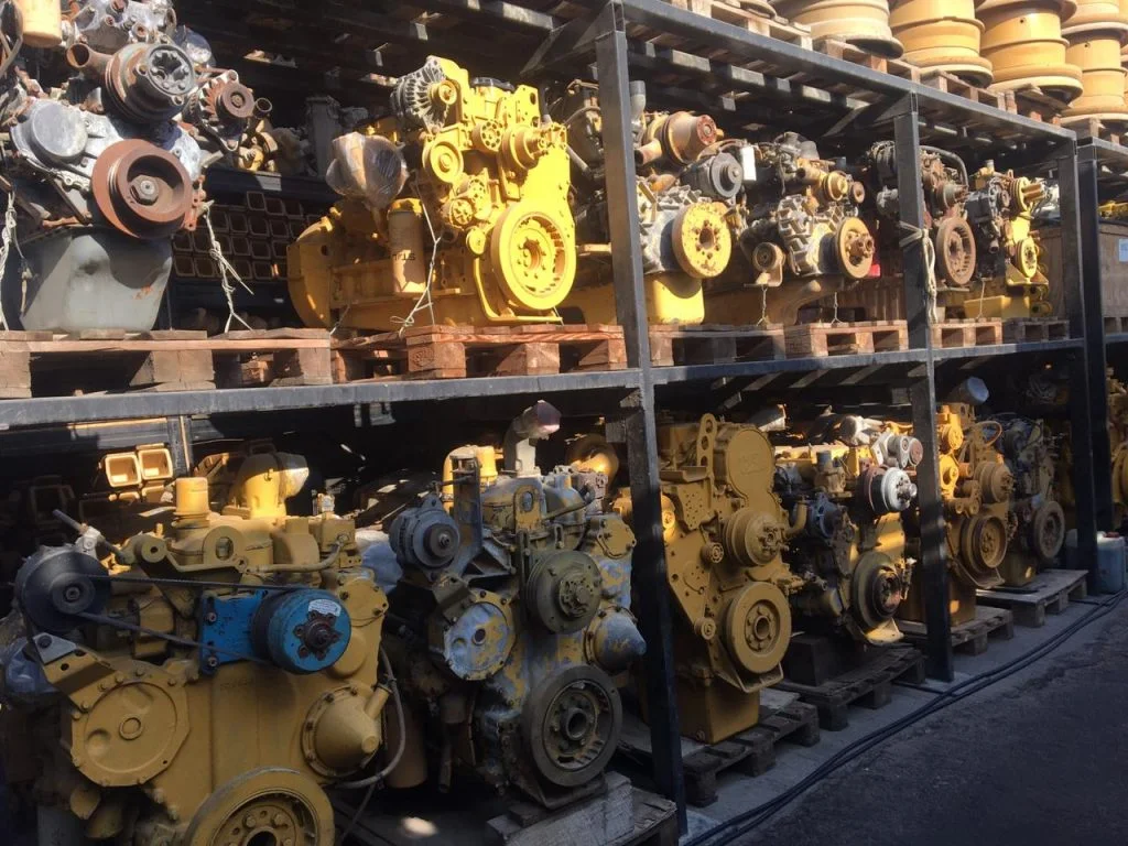 Hydraulic Pump 1616634 1809588 194-8384 283-5992 for Excavator Gear for 416D 424D 416C 426C 428C Construction Machinery Parts