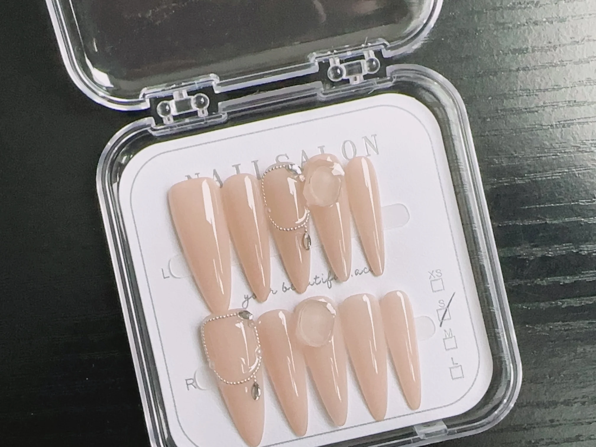 

Press On Nails T071