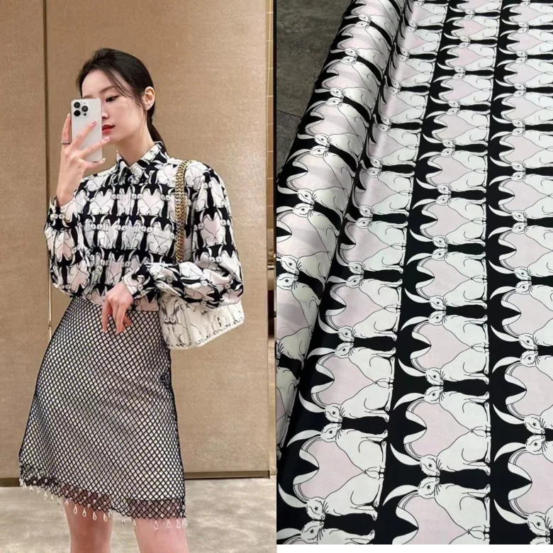 High Quality New White Rabbit Printed Mulberry Silk Fabric Early Spring Shirt Dress Clothing Custom Fabric Designer Fabrics