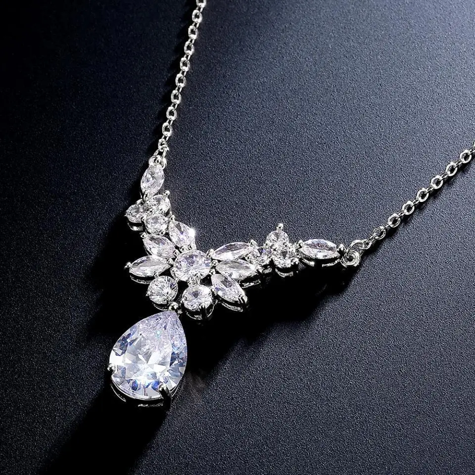 ZAKOL Elegant Temperament Pendant Style Cubic Zircon Women's Necklace Bride Banquet Shiny Charming Fashion Jewelry Gifts