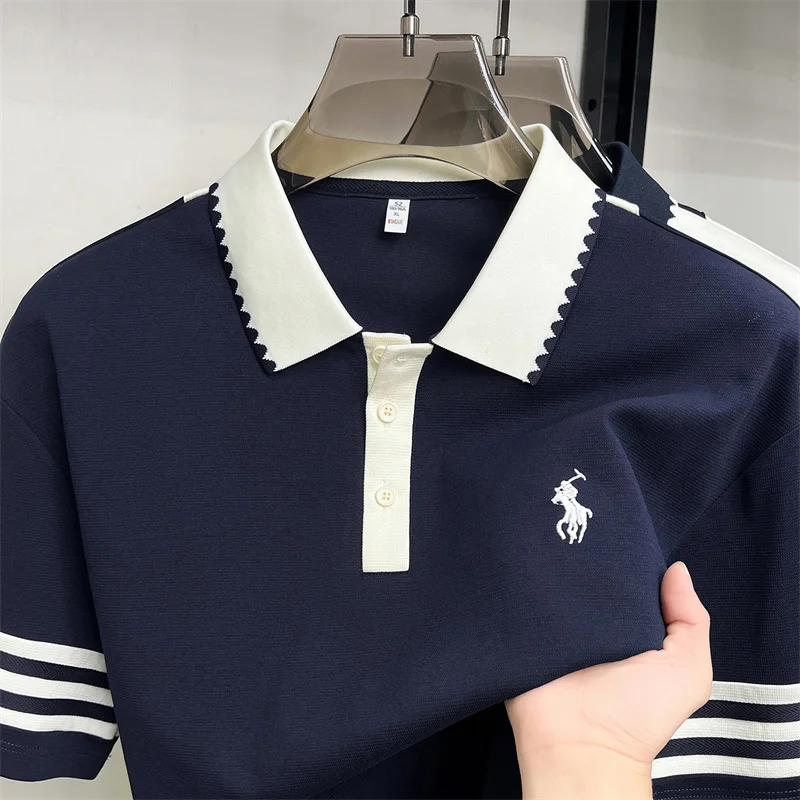 Herren-Poloshirt Neuer Sommer-Baumwoll-Freizeit-Kurzarm-T-Shirt Luxuriöses Besticktes Revers-Oberteil im Herren-Stil – Detail 9