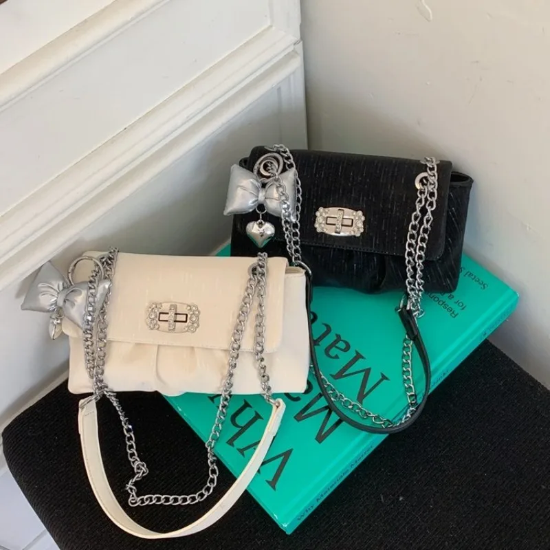 

Unique Underarm Bag Quilted Texture Maillard Tone Boho Style Chain Crossbody Bag Ladies Daily Use