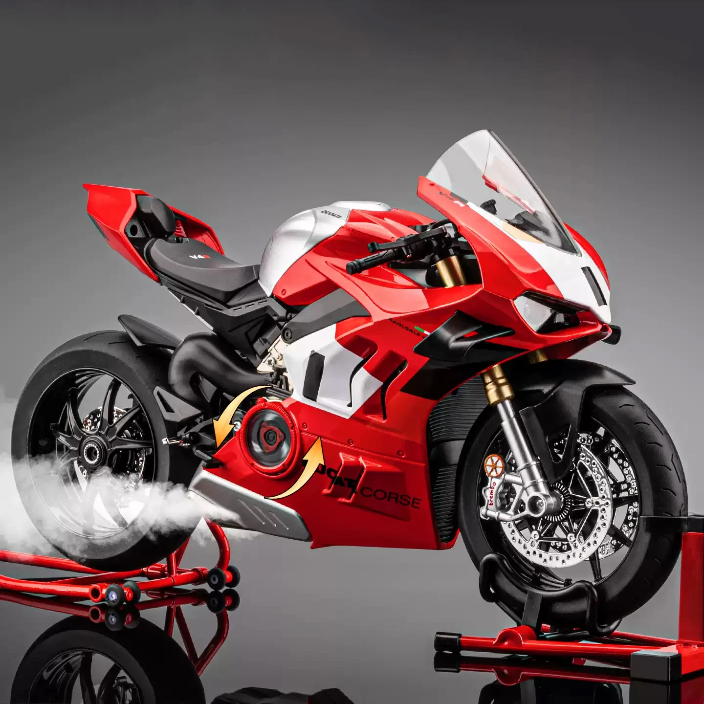 

Модель мотоцикла Ducati V4R может быть запущена путем включения зажигания, что делает его в качестве подарка для мальчика: это игрушечная машинка-фигурка из сплава.