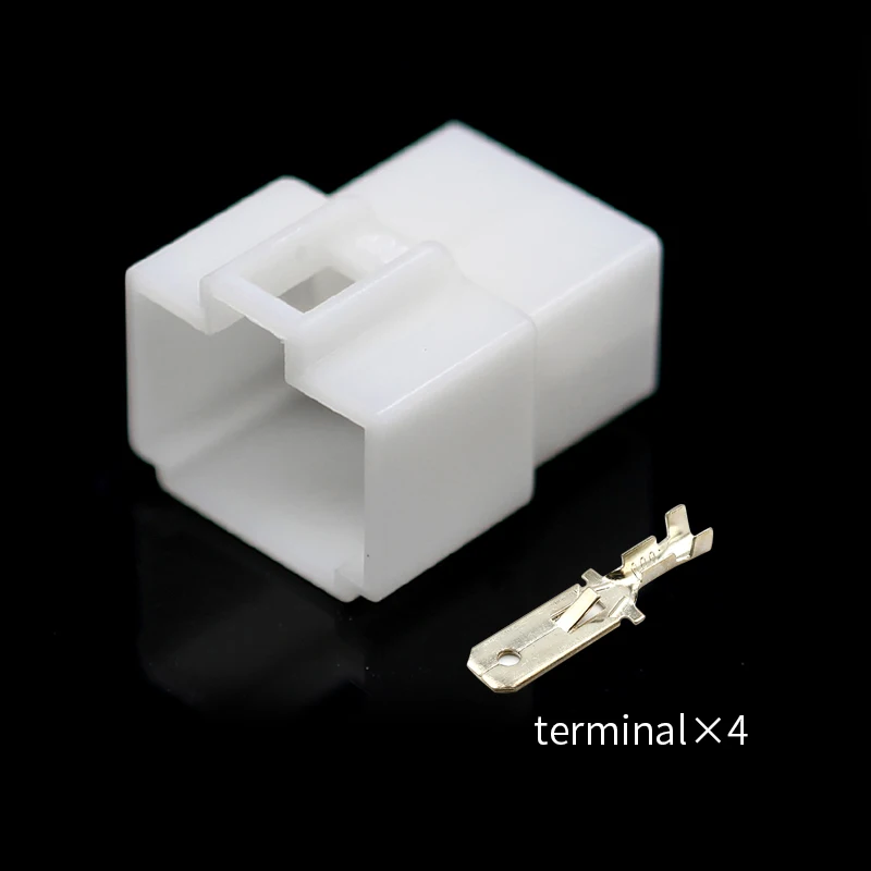 DJ7041-6.3-11 自動車用コネクタ 6.3シリーズ オートバイ ABS樹脂製 4ピン オス