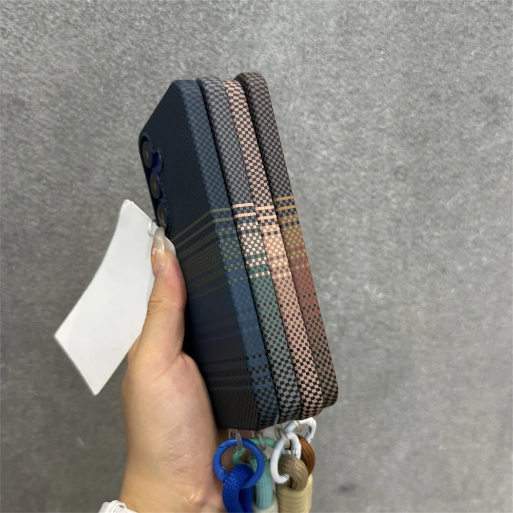 الفاخرة اليد الحبل كيفلر ألياف الكربون المغناطيسي لحالة Magsafe لسامسونج S24 زائد S25 رقيقة جدا PC غطاء شحن لاسلكي