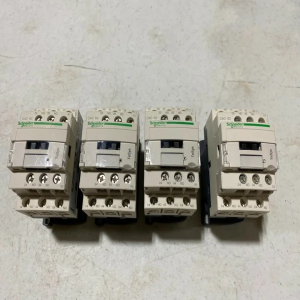 

1 контактор реле управления Cad50 10a 690 В 50/60 Гц, No Uned, новый оригинальный точечный Plc