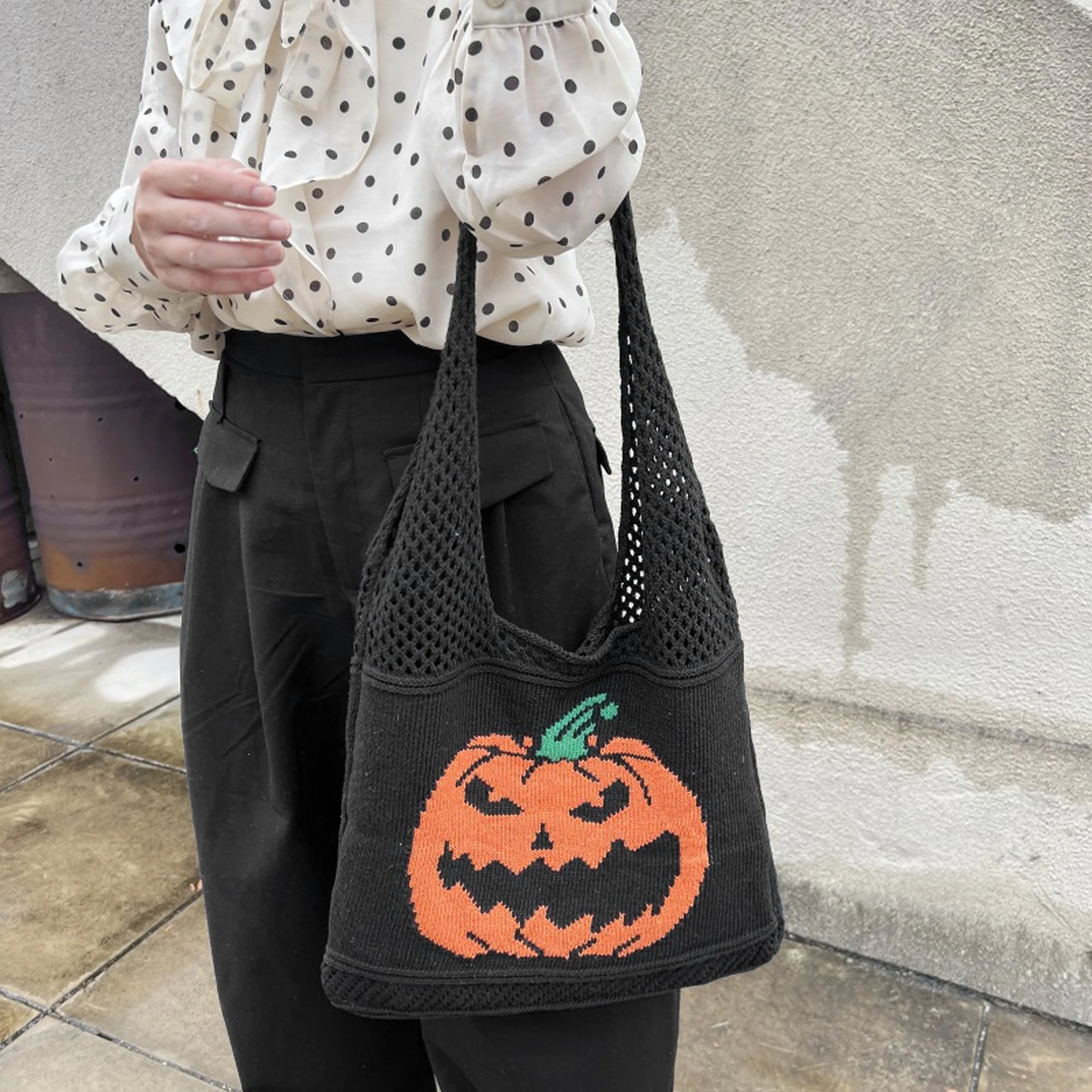 

Fashionable Women s Halloween Pumpkin Print Tote Bag with Spacious Interior for Work Travel and Everyday Use