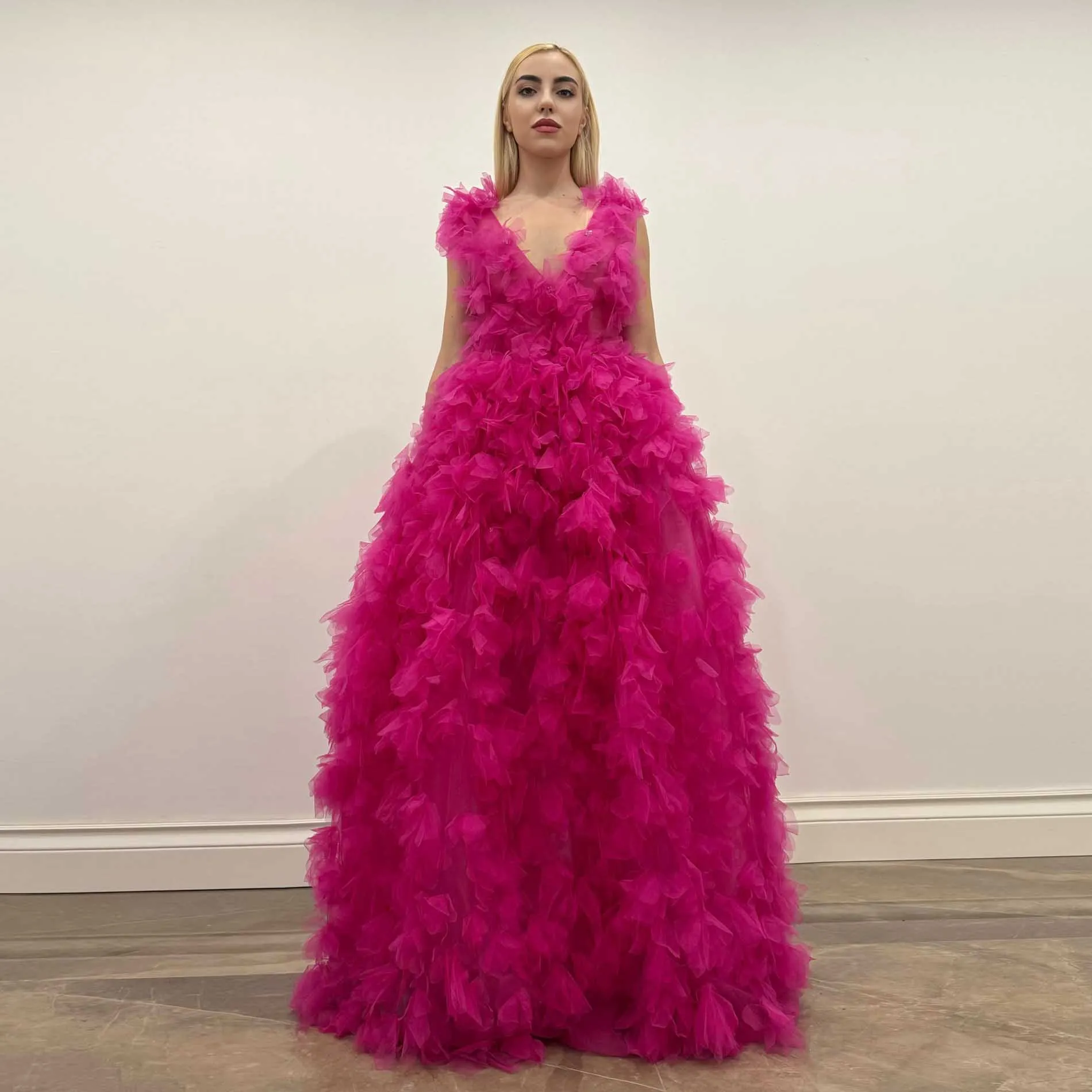 

Ярко-розовое тюлевое платье с 3D цветами 2026, пышное платье цвета фуксии из органзы для свадебной вечеринки, женское платье для торжественных случаев فساتين