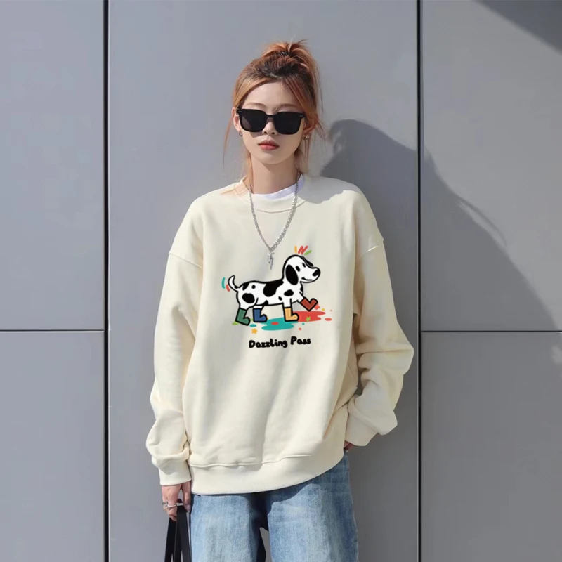 2024 Spring and Autumn New Round Neck Loose hoodies Treading Water Dog Sweatshirts Cute Animation Printed Top