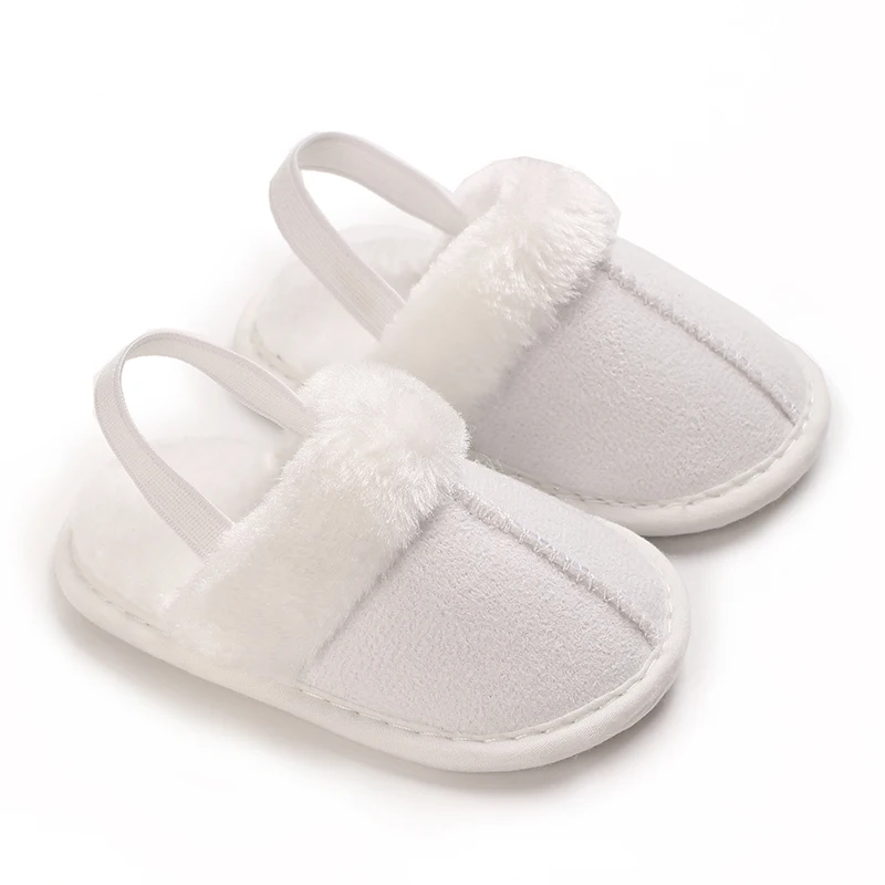 Pantoufles mignonnes pour bébés âgés de 0 à 18 mois, adaptées à l'automne et, avec doublure en peluche pour la chaleur, semelles souples pour le confort, A