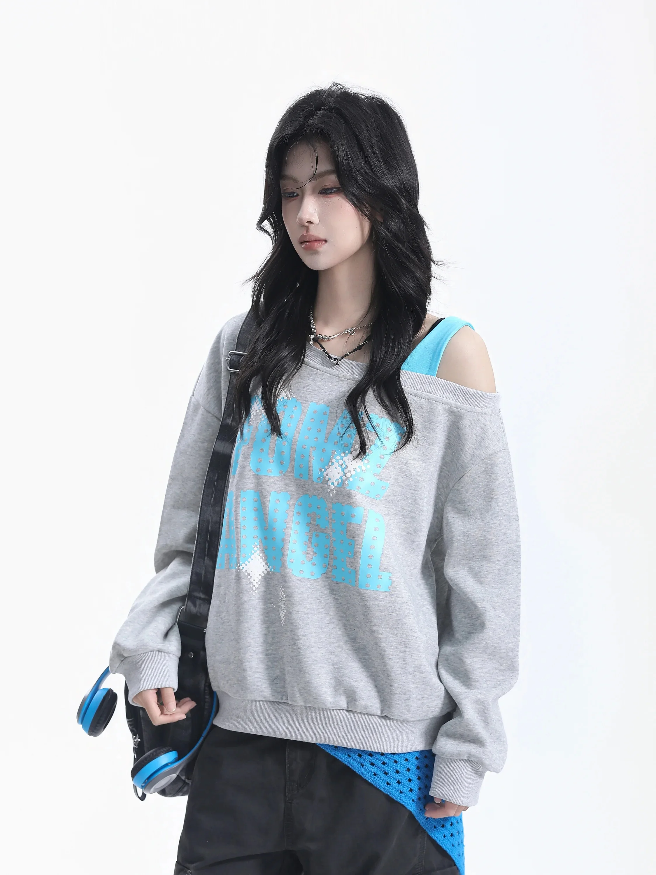 American Style Shoulder Bared Polka Dot Letter Sweatshirt Women's Loose Long Sleeve Streetwear Small Ball Ball Design Sense