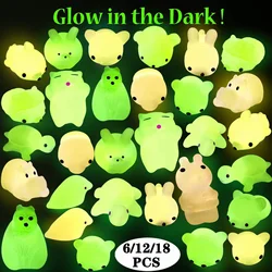 Animales blandos de Mochi luminosos, juguetes antiestrés de 6/12/18 piezas, juguetes Kawaii para aliviar el estrés