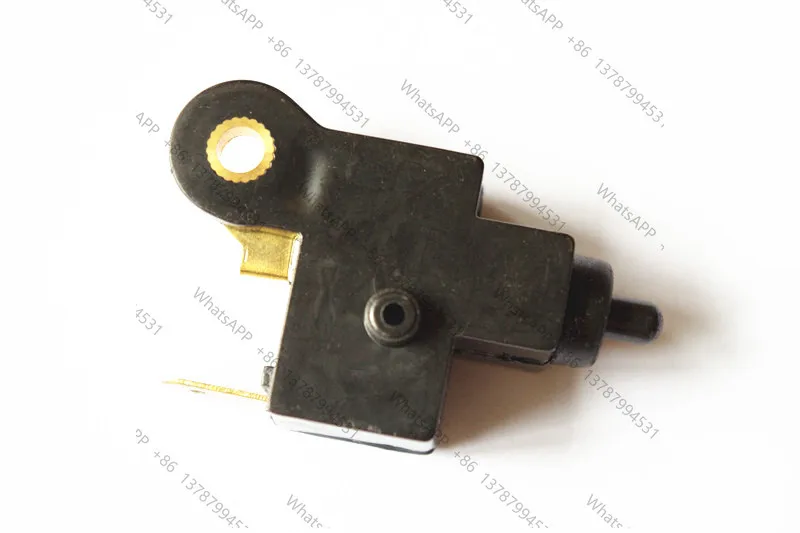 GXV160 Stop switch for  HR/HRA/HRB/HRC/HR*-195 196 215 216 mowers toggle on off covert lever