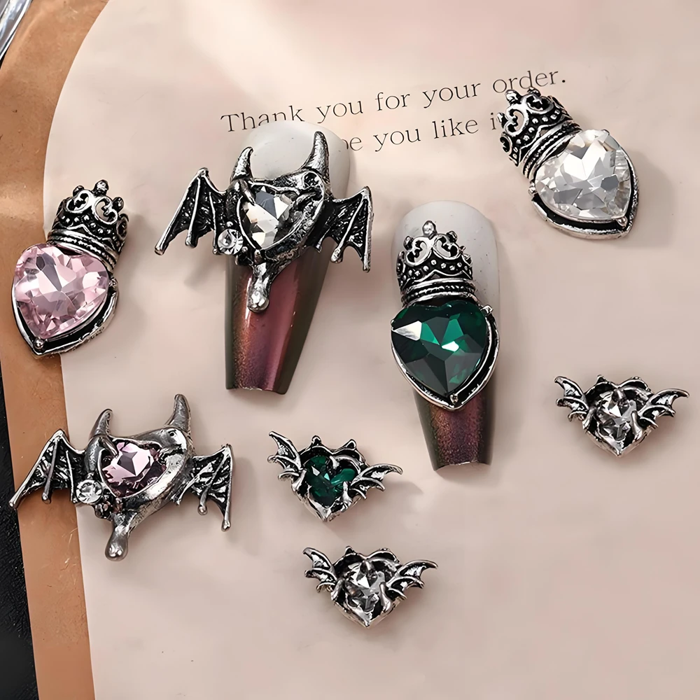 

10PCS 3D Halloween Nail Art Decoration Accessories Ancient Silver Alloy Bat Wings Crown Heart Rhinestone Nails Charms Supplies