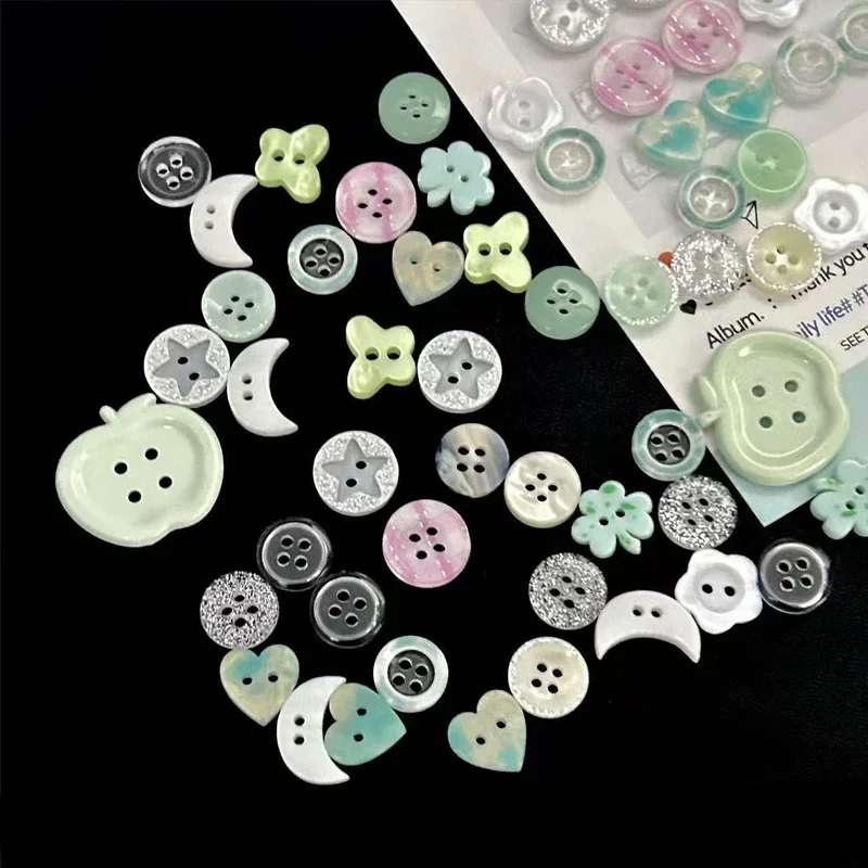 10/20 قطعة مختلط اللون اليدوية الراتنج جولة 2/4-hole زر لخياطة الملابس والاكسسوارات الحرف سكرابوكينغ DIY بها بنفسك الملابس المورد