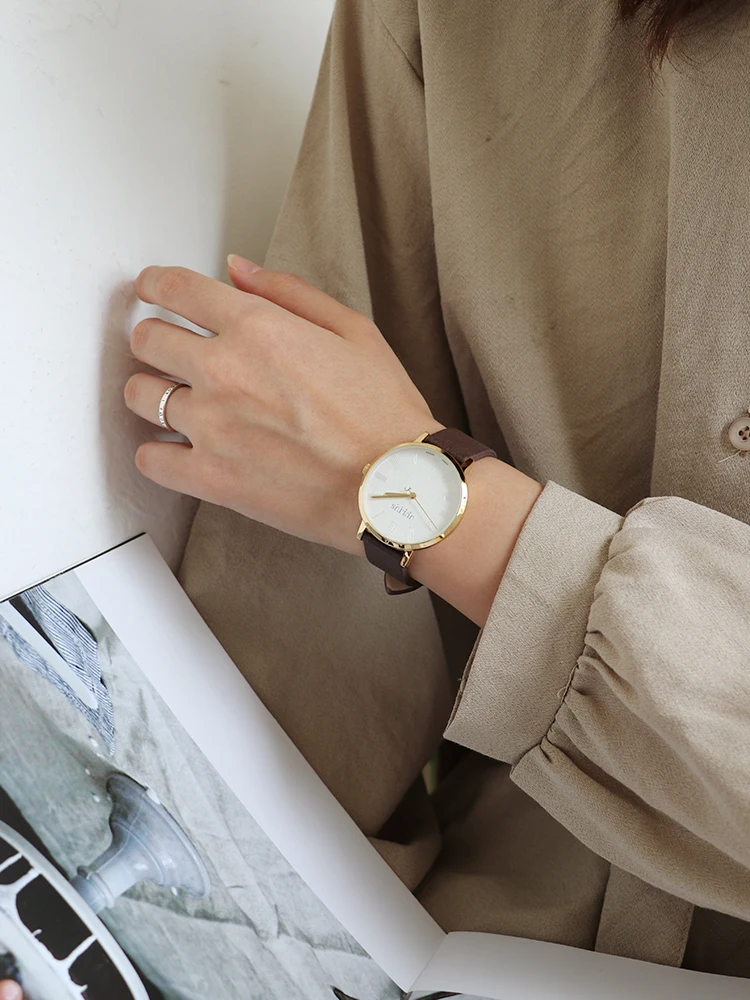 Women'S Watch, Student Style, Korean Design, Simple And Elegant, With A Thin Strap, Small And Fashionable, New Model For 2026.