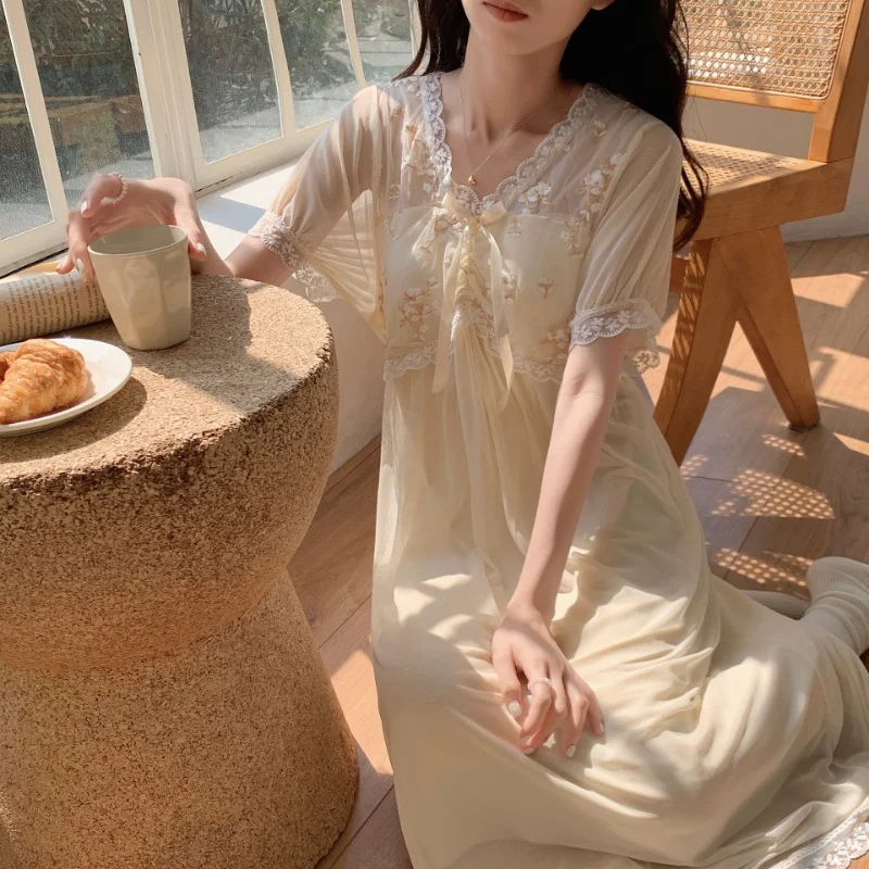 

Summer Fashion Lace Night Dress Vintage Mesh Cute Short Sleeve Nightgown Sweet Solid Color Long Nightwear Sexy V Neck Sleepwear