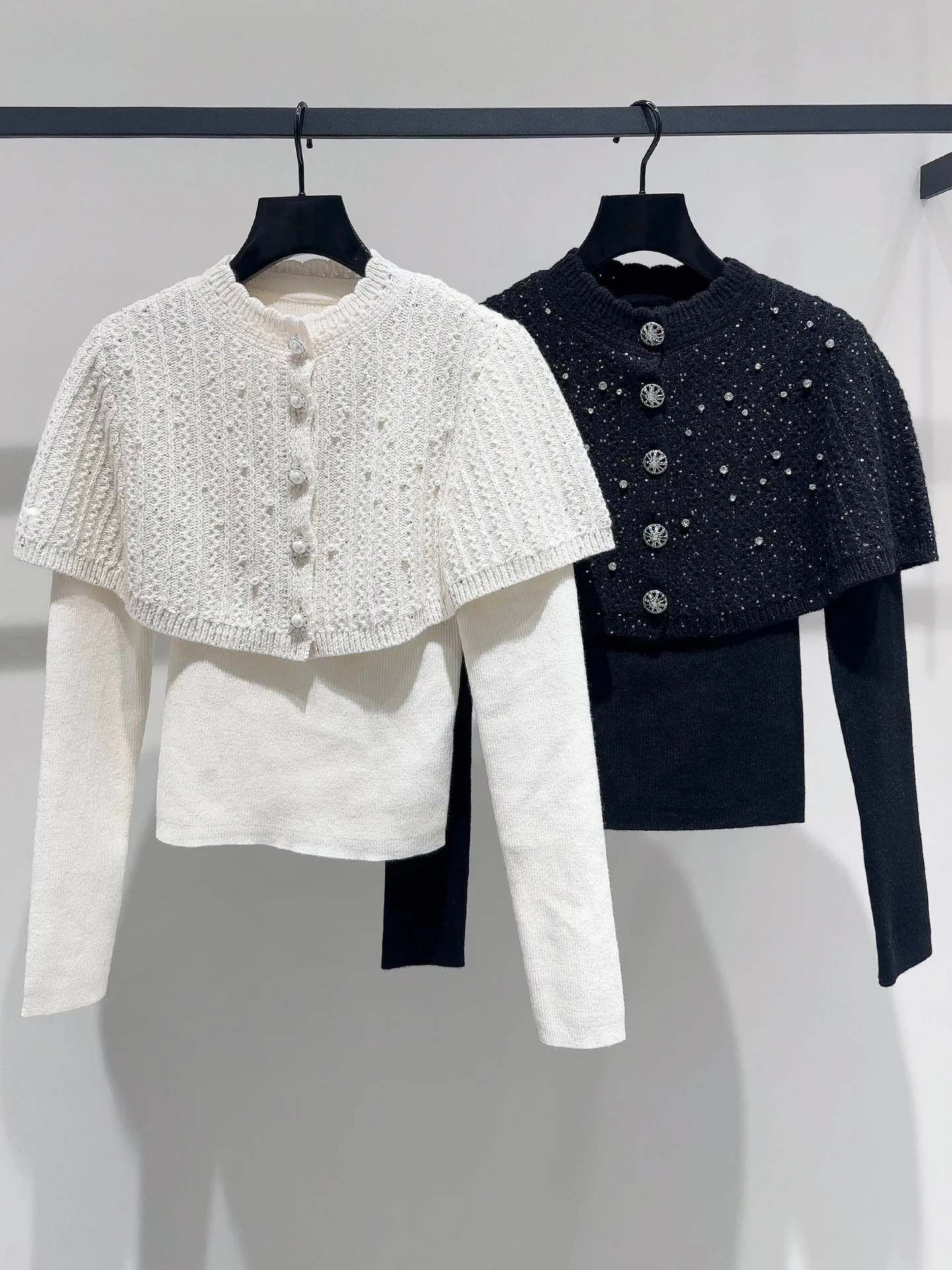 

Luxury Winter Women's Knitted Coat Top Diamond Embellied Two-Piece Set Simple Commute Sle Regular Fit Medium Softn