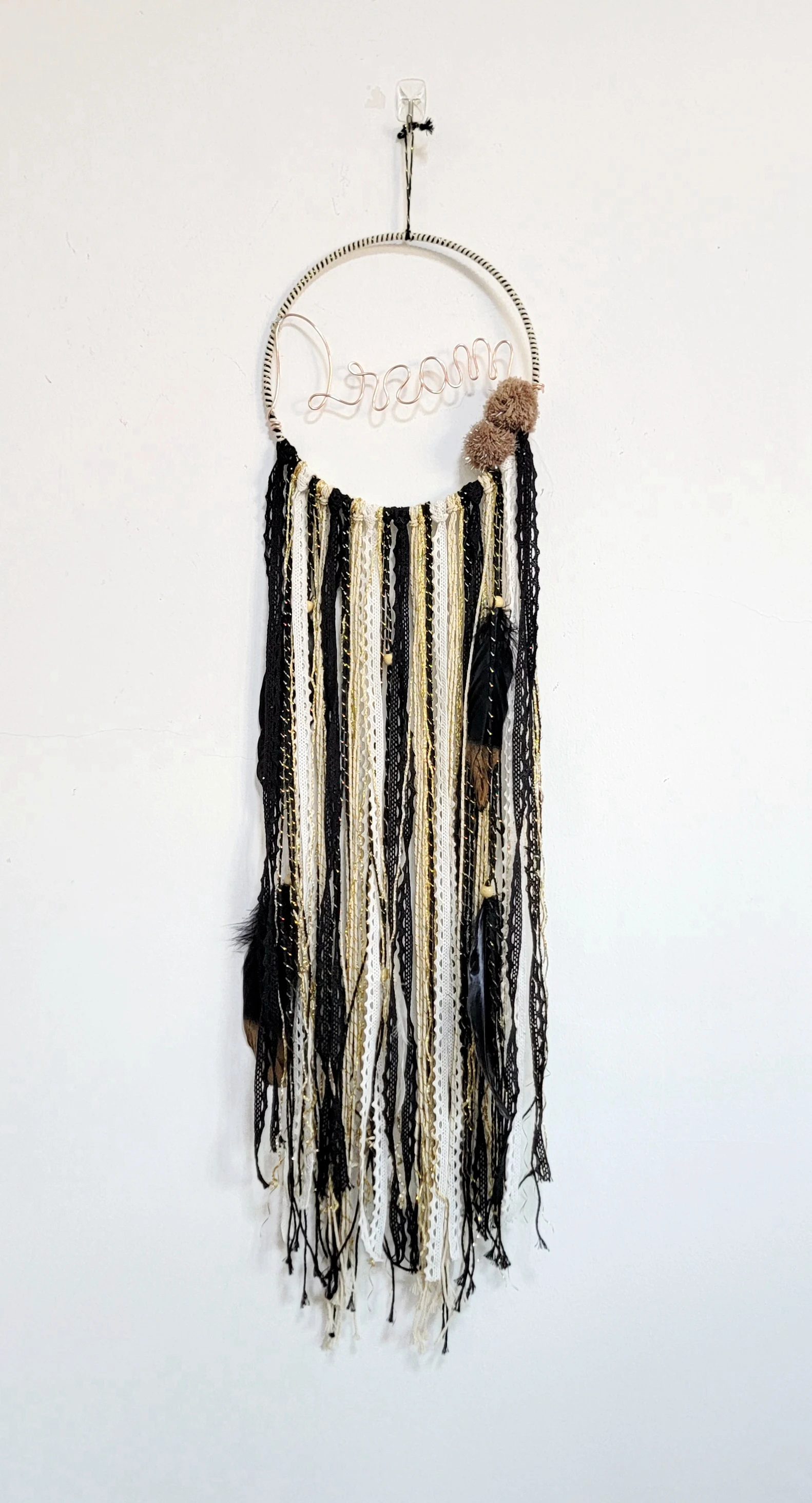 DREAMCATCHER-HOME DECORATION-with  pompom-with wooden beads 