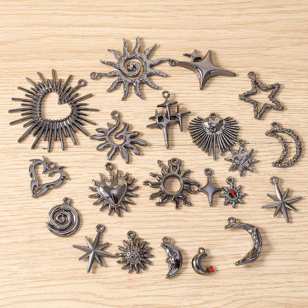 Tusember 5pcs Hip Hop Gun Black Color Sun Moon Star Heart Charms for Pendants Necklaces Earrings Bracelets Jewelry Making Craft