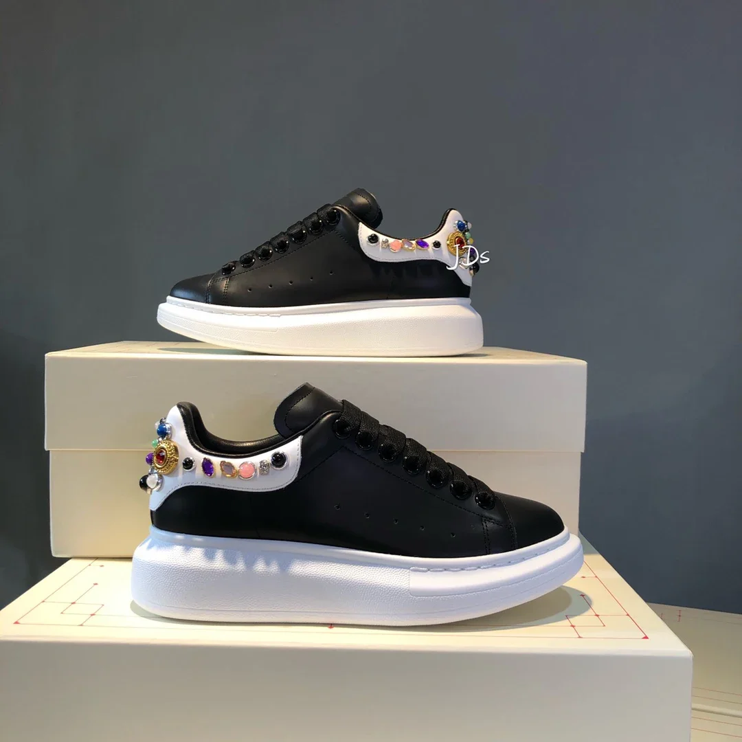 

Top High Quality Womens Trendy Casual Shoes 34-46 Luxury Mens Real Leather Unisex Sneakers Designr Lovers Tide Shoes YN00698