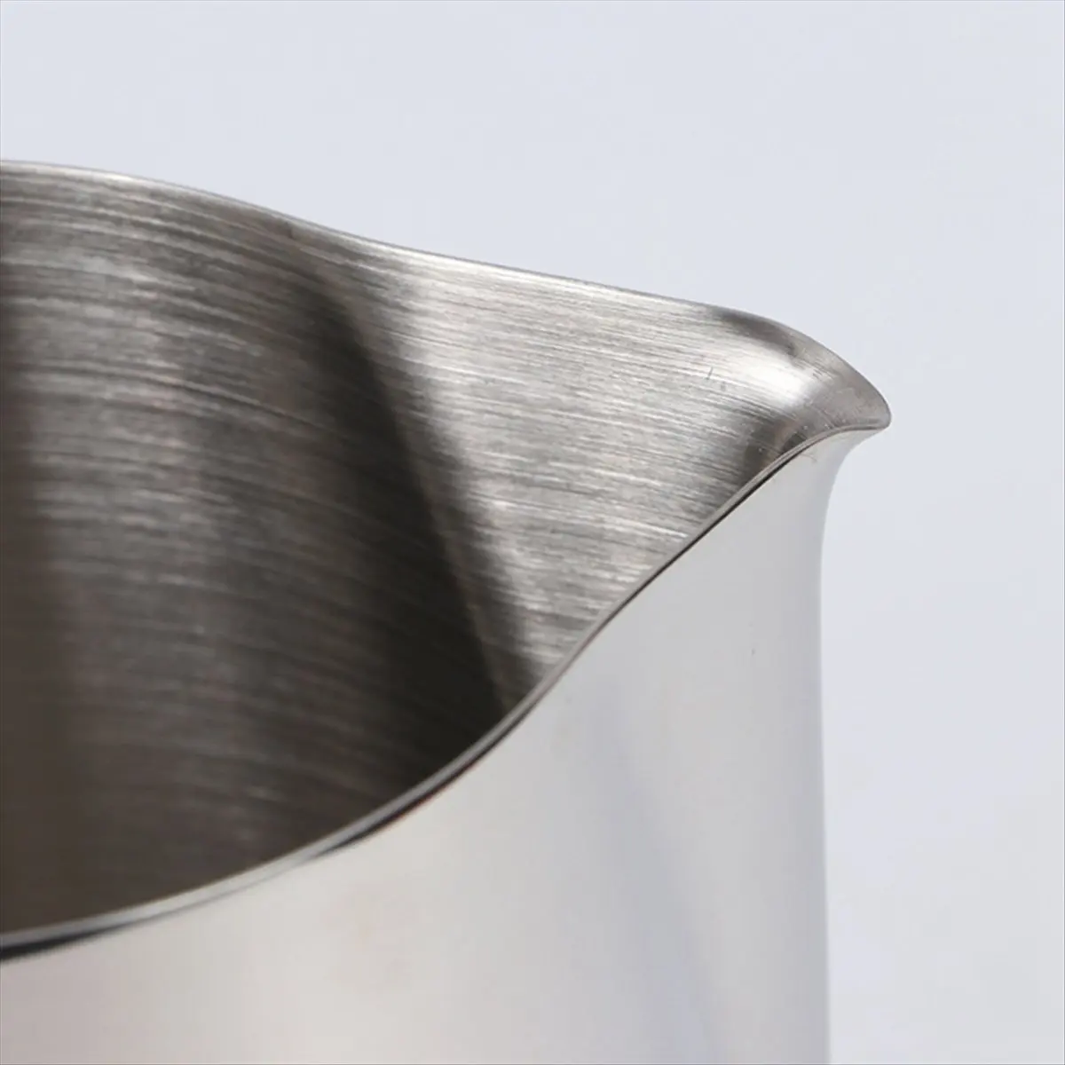 Stainless Steel Pitcher with Lid, 67 Oz Large Metal Pot Milk Frothing Jug for Espresso Machines, Latte Art,Hot Water