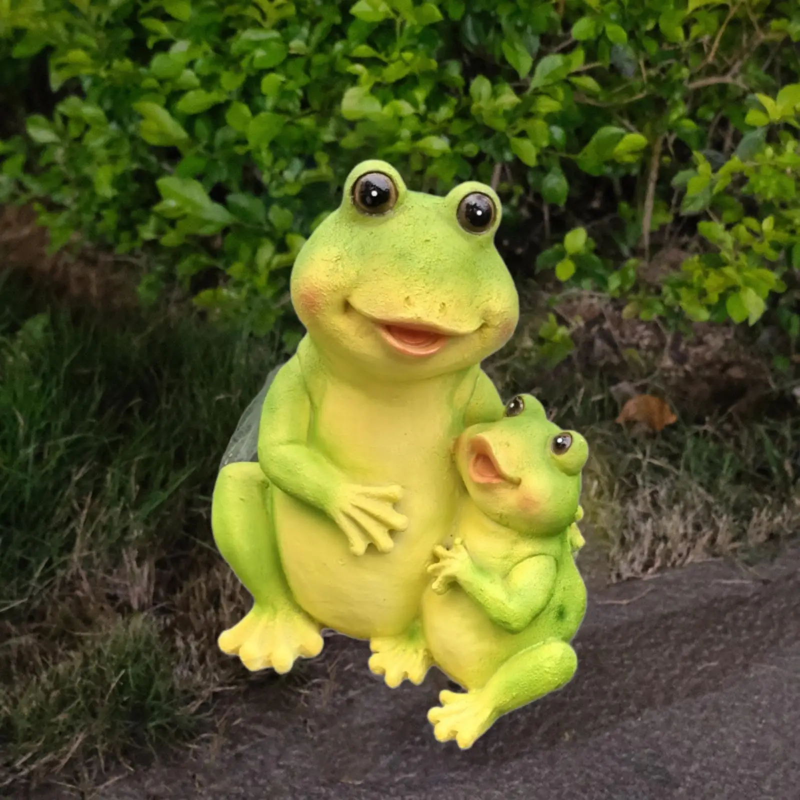 

Garden Frog Statue Resin Figurine Unique Centerpiece Ornament Gift Animal Sculpture Garden Decor for Outdoor Patio