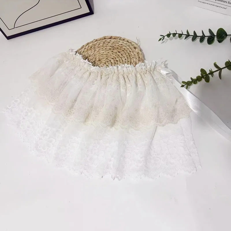 Koreanische Mode: Unregelmäßiger Damenrock mit Spitze, weißen Blumen und Mesh – Sommer-Halbrock mit dekorativem Saum für Jeans – Detail 10